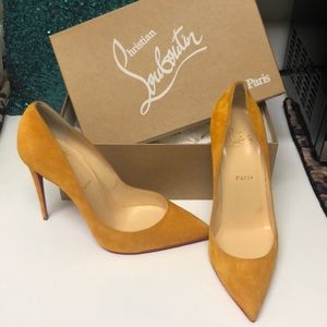 Christian Louboutin Orange Piagalle 100m